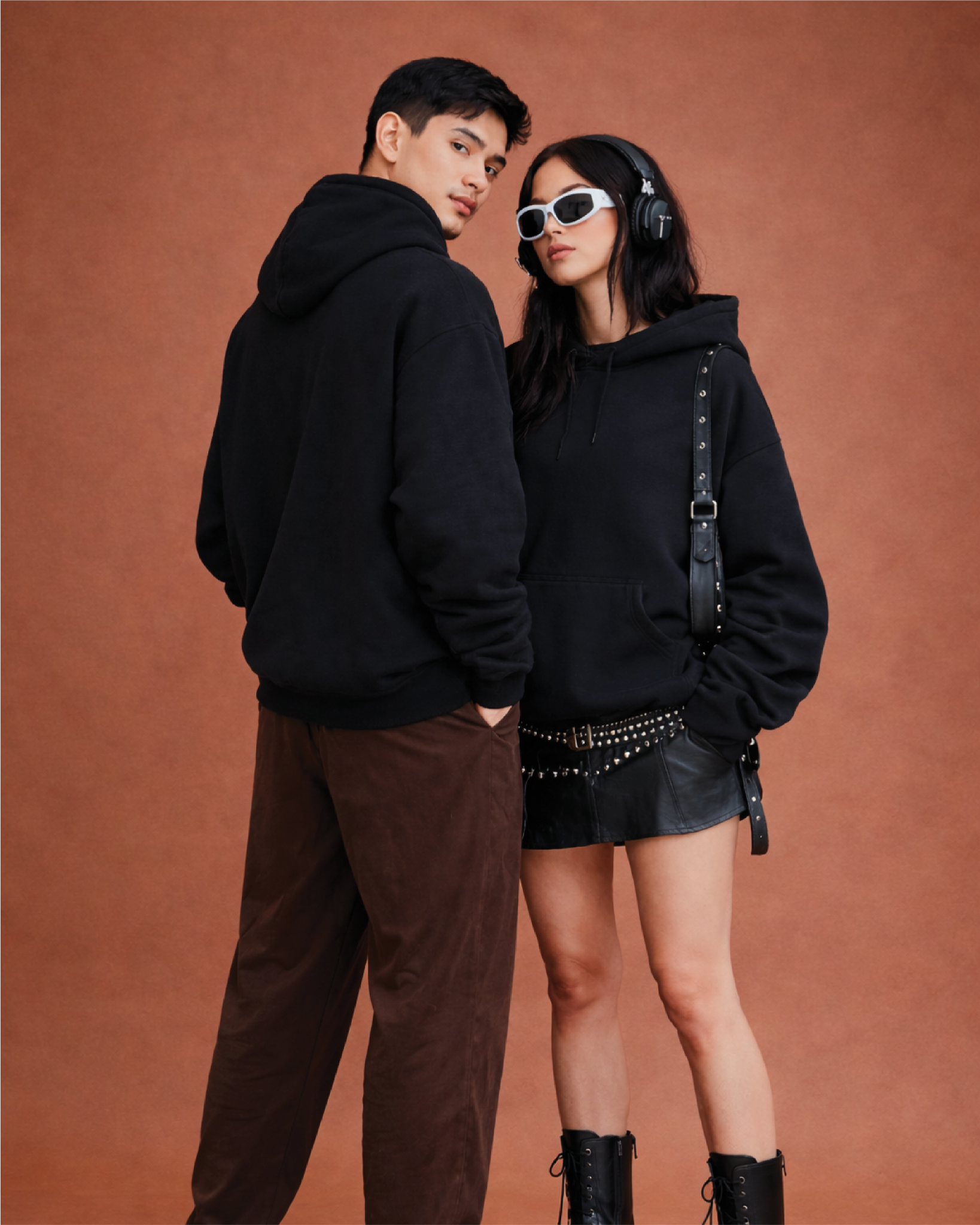 Unisex Black Solid Oversized Hoodie